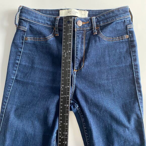 ABERCROMBIE & FITCH Skinny Jeans Sz 2/26 Dark Wash Blue Denim - Picture 8 of 8